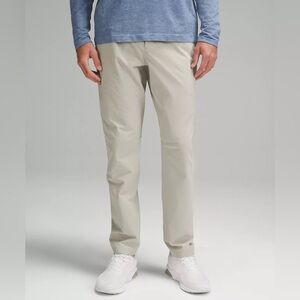 NWT Lululemon athletica Men's Light Gray Commision Pant Classic 34" L